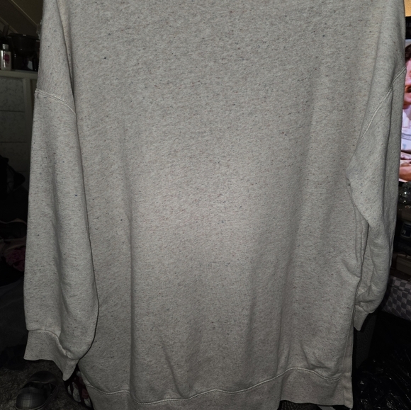 Extra large Old Navy sweatshirt with mixed color design EUC - Picture 4 of 5